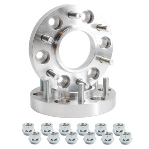 Entretoises de roue 25 mm 6x139.7 avec boulons de centrage 93 - Product Image 1