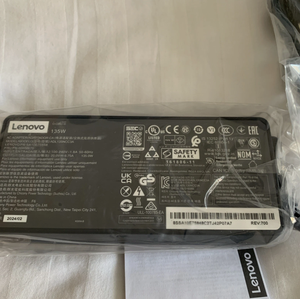 for Lenovo <strong>ThinkPad</strong> Universal <strong>Thunderbolt</strong> 4 Docking Station+US Interface With 135W Adapter 40B00135 - Product Image 5