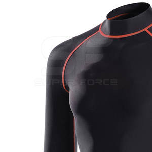 Chemise de surf pour hommes Rash Guard Maillot de bain léger à séchage rapide et bloc UV Haut d'extérieur personnalisé pour hommes Rash Guard - Product Image 5
