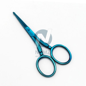 กรรไกรตัดหนวดแบบมีขนปลายแหลมปลายแหลมดีไซน์ใหม่ทำจากเหล็กสแตนเลสสีฟ้าสำหรับมืออาชีพ - Product Image 2