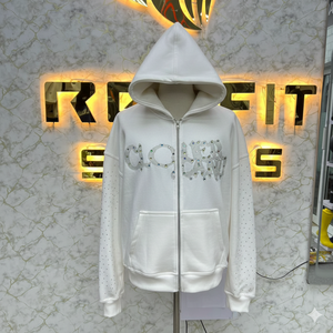 Sudadera con Capucha y Cremallera de Fabricación Propia a Bajo Precio, Color Negro Estampado, Sudadera con Capucha para Hombre a Precio Económico - Product Image 1