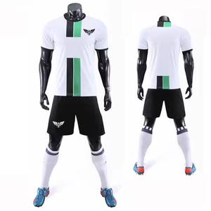 ชุดเสื้อฟุตบอลสำหรับผู้ชายชุดเสื้อฟุตบอลสีเหลืองชุดเสื้อฟุตบอลชุด100% โพลีเอสเตอร์ออกแบบได้ตามต้องการ2026 - Product Image 5