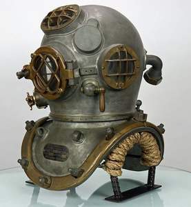 Casque de plongée décoratif nautique en laiton et cuivre, style vintage, artisanat nautique en métal pour la décoration intérieure - Product Image 5