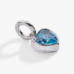 Pendentif en forme de cœur en aquamarine, pierre de naissance de mars, pierre précieuse bleu clair, plaqué or, charme délicat fait à la main, bijoux pour femmes - Product Image 5