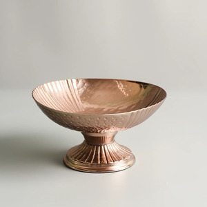 Antique Urli Bowl for <b>Floating</b> <b>Candles</b> and Flowers Traditional Brass Urli Bowl for Home Decor - Product Image 2