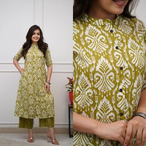 Hermoso conjunto Kurti Palazzo estampado de algodón con elegante estampado pesado perfecto para fiesta informal cómodo atuendo elegante - Product Image 2