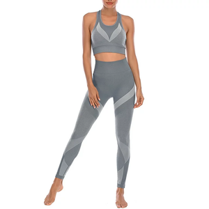 Traje de Yoga para mujer, conjunto de mallas deportivas, ropa de gimnasio, traje suave de 2 piezas, traje de Yoga sin costuras, precio de fábrica - Product Image 1