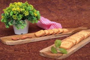 Bandeja de Madera con Acabado Natural Más Vendida para Tabla de Quesos o Aperitivos y Frutas o Mesa de Comedor Disponible para Grandes Cantidades - Product Image 3