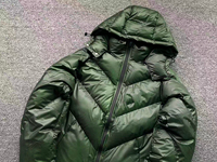 Veste matelassée à capuche en tissu de laine écologique enduit sur mesure OEM |   Vêtements d'hiver isolés, respirants et coupe-vent pour hommes et femmes |   Faux