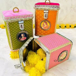Caja de contenedor de acero decorativa Eid Ramadan Party Return Gift Wedding Nikah Favor Sweets & Dry Fruit Laddoo Box Regalos para invitados - Product Image 1
