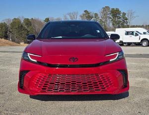 Toyota Camry 2025 USADO EN EXCELENTES CONDICIONES - Product Image 1