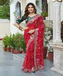 DERNIÈRE BANARASI TRAVAIL DE TISSAGE EN SOIE SAREE AVEC CHEMISIER NON COUDU VÊTEMENT FESTIVAL VÊTEMENT ETHNIQUE À PRIX DE GROS - Product Image 4