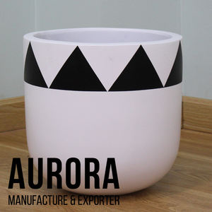 Pots de Jardinière Modernes en Fibre de Ciment Aspect Léger, Résistant aux Intempéries pour Décoration de Jardin Intérieur Extérieur, Vente en Gros Disponible - Product Image 4