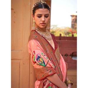 Magnifique sari en soie de pêche Paithani imprimé, robe de soirée pour les occasions spéciales - Product Image 3