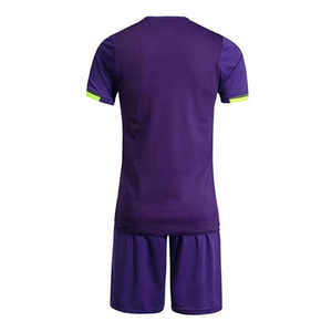 Nouvel ensemble maillot et short de football rose personnalisé avec logo d'équipe 23/24, version joueur, Ronpex International, 100% pour hommes - Product Image 2