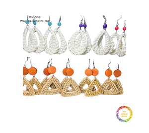 Pendientes de ratán de estilo moderno, aspecto Vintage para eventos especiales y celebraciones, hechos en Vietnam - Product Image 2