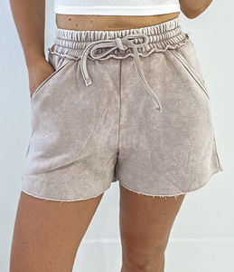 Short de survêtement personnalisé pour femmes, coton éponge française, entrejambe de 5 pouces, 100% coton, short délavé pour hommes, short de basket-ball en coton - Product Image 2