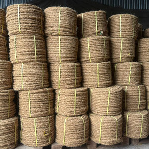 Cuerda de Fibra de Coco Natural Biodegradable y Duradera para Uso Doméstico, Agrícola e Industrial a Precio de Mayoreo - Product Image 1