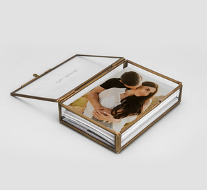 Nouvelle boîte à bijoux élégante et décorative en métal et verre rectangulaire, boîte à photos, taille personnalisable pour cadeau - Product Image 1