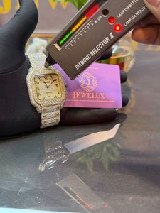 นาฬิกาแสดงผลแบบแอนะล็อกสไตล์ฮิปฮอปหรูหราสำหรับห้องแล็บสีดำสายรัดยางแบบโบราณที่ปรับแต่งได้ - Product Image 2