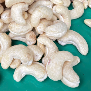 Trusted Factory Cashew <b>Nuts</b> 1 Kg Cashew <b>Nuts</b> Vietnam Cashew <b>Nuts</b> Ww180 Ww240 Ww320 Customized Packing - Product Image 1