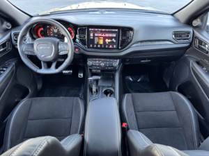 ดอดจ์ ดูรังโก เอสอาร์ที เฮลแคท ซูเปอร์ชาร์จเจอร์ วี8 6.2ลิตร ขับเคลื่อนสี่ล้อ ปี 2025 สภาพดี ดูแลรักษาอย่างดี สะอาด - Product Image 4