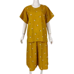 ชุดนอนผ้าเรยอนสำหรับผู้หญิงกางเกงขาสั้นเอวยางยืดแขนสั้นเนื้อนุ่มให้ความอบอุ่นในฤดูร้อน - Product Image 5