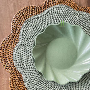 Mantel Individual redondo festoneado de mimbre, platos de cargador de ratán bohemio para decoración de mesa, vajilla hecha a mano de Vietnam - Product Image 6