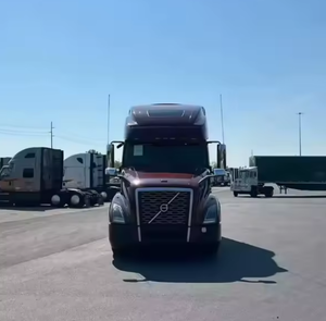 รถบรรทุกมือสอง Volvo VNL860 - 6x4 หลังคาสูงแบบสองชั้น ปี 2022 คุณภาพดี มีจำหน่าย - Product Image 1