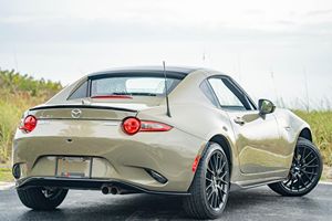 ขายดี ราคาสุดคุ้ม.. มือสอง ปี 2023 มาสด้า MX-5 Miata RF Club - พร้อมส่ง - Product Image 4