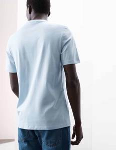 Fábrica de camisetas para hombre personalizable para tiendas de ropa Etiqueta Privada lista para exportaciones y startups de moda - Product Image 3