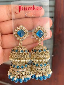 ต่างหู Jhumki สองชั้นแบบอินเดียดั้งเดิมคุณภาพพรีเมี่ยมที่สวยงามการออกแบบเพชรแบบย้อนกลับทำในสไตล์ห้อย - Product Image 4