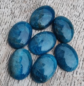 Venta al por mayor natural neón azul apatita AAA + CALIDAD IGI certificado calibrado parte posterior plana cabujón Asscher corte gemas sueltas para joyería - Product Image 2