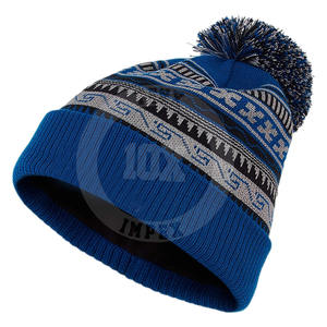 Vente en gros de bonnet chaud d'hiver en tricot jacquard multicolore blanc à la mode avec logo personnalisé - Product Image 1