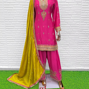 Salwar Kameez de Chinnon para Mujer de Dhwaja Export, Bordado Completo con Lentejuelas, Diseño de Secuencia Doble en la Parte Delantera y Trasera, Ropa para Fiestas y Bodas - Product Image 1