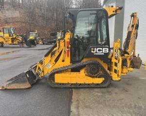 Minicargadora JCB 1CX Usada, Modelo 2022, Capacidad de 4 Toneladas, Acceso Frontal/Trasero, Minicargadora y Cargadora de Tractor con Motor Cummins - Product Image 1