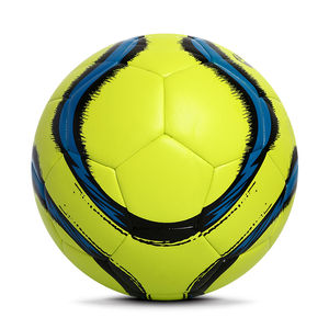 Balones de Fútbol Personalizados de Crox Enterprises, Diseño de Marca Personalizado, Tamaño Oficial 5, Logotipo Impreso Personalizado, Material de Alta Calidad, Cosidos a Máquina - Product Image 2