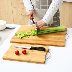 Vente en gros de planche à découper rectangulaire en bambou bois biologique naturel avec poignées latérales pour hacher la viande, les fruits et les légumes - Product Image 5