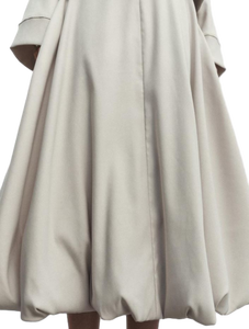 Élégante jupe beige pour femme, parfaite pour le travail décontracté et les tenues de soirée, élégante, confortable et polyvalente pour toutes les occasions. - Product Image 3