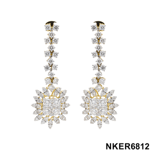 ต่างหูเพชรเม็ดกลมสีทอง14K ประดับเพชรด้วยดีไซน์ที่สวยงามและประณีต - Product Image 3