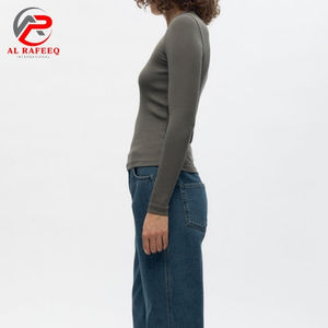 Venta al por mayor camisetas de manga larga de impresión personalizada deportes Camiseta de manga larga en blanco de alta calidad Camiseta de manga larga para las mujeres - Product Image 4