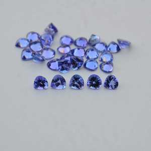 3mm-8mm Tanzanite bleue naturelle à facettes taillée en cœur Pierre précieuse en vrac Forme personnalisée Tanzanite Pierre de naissance Bijoux à prix abordable - Product Image 3
