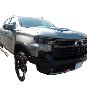 รถเชฟโรเลต ซิลเวอราโด 1500 ZR2 ครูว์แค็บ ปี 2024 สีเงิน ขับเคลื่อน 4 ล้อ เบาะหนังสีเข้ม ล้อแม็ก R20 พวงมาลัยซ้าย ระบบควบคุมความเร็วอัตโนมัติ  เกียร์อัตโนมัติ สภาพดี มือสอง - Product Image 1