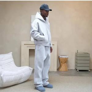 Survêtement personnalisé de haute qualité pour hommes, poids lourd 400gsm, ensemble deux pièces sweat à capuche zippé et pantalon de survêtement en polyester et coton - Product Image 6