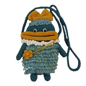 Sac de téléphone portable tricoté à la main, motif bouche de saucisse, accessoire amusant et tendance - Product Image 5