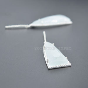 Boucles d'oreilles en argent 925 Monalisa blanc avec pierres précieuses Cz pour femmes Boucles d'oreilles Boho en argent massif faites à la main en pierre de guérison naturelle - Product Image 3