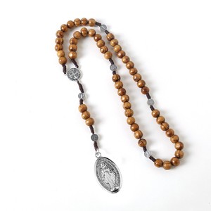 Colgante de Rosario de Madera de <span class=keywords><strong>Pino</strong></span> Natural al por Mayor, con Cruz Grabada en Aleación de Zinc, Ecológico, Adorno Colgante para Oración en Iglesia, Joyería de Pascua - Product Image 3