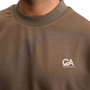 Sudadera lavada con ácido y cuello redondo de peso pesado con estampado de logotipo personalizado para hombre - Product Image 4