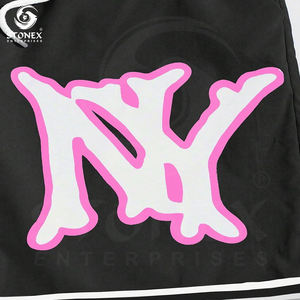 Shorts de sport en maille de haute qualité pour hommes, ensembles de streetwear à la mode avec tissu en toile tricoté avec logo - Product Image 6