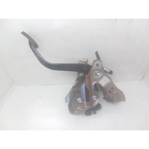 แป้นคลัตช์ซูซูกิ สวิฟท์ ซีรีส์ (AZ) (17>) 4981052R50000 K12C (17>23) - Product Image 1
